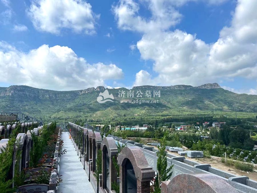 慈航园公墓